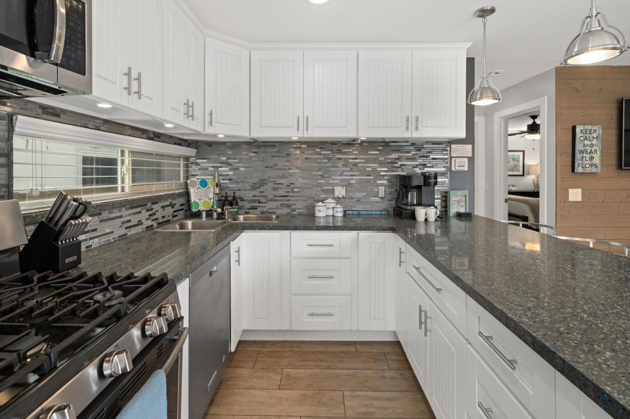 Stunning Beach Home - Large Patio, Parking, Ac & Dog Friendly! 圣地亚哥 外观 照片