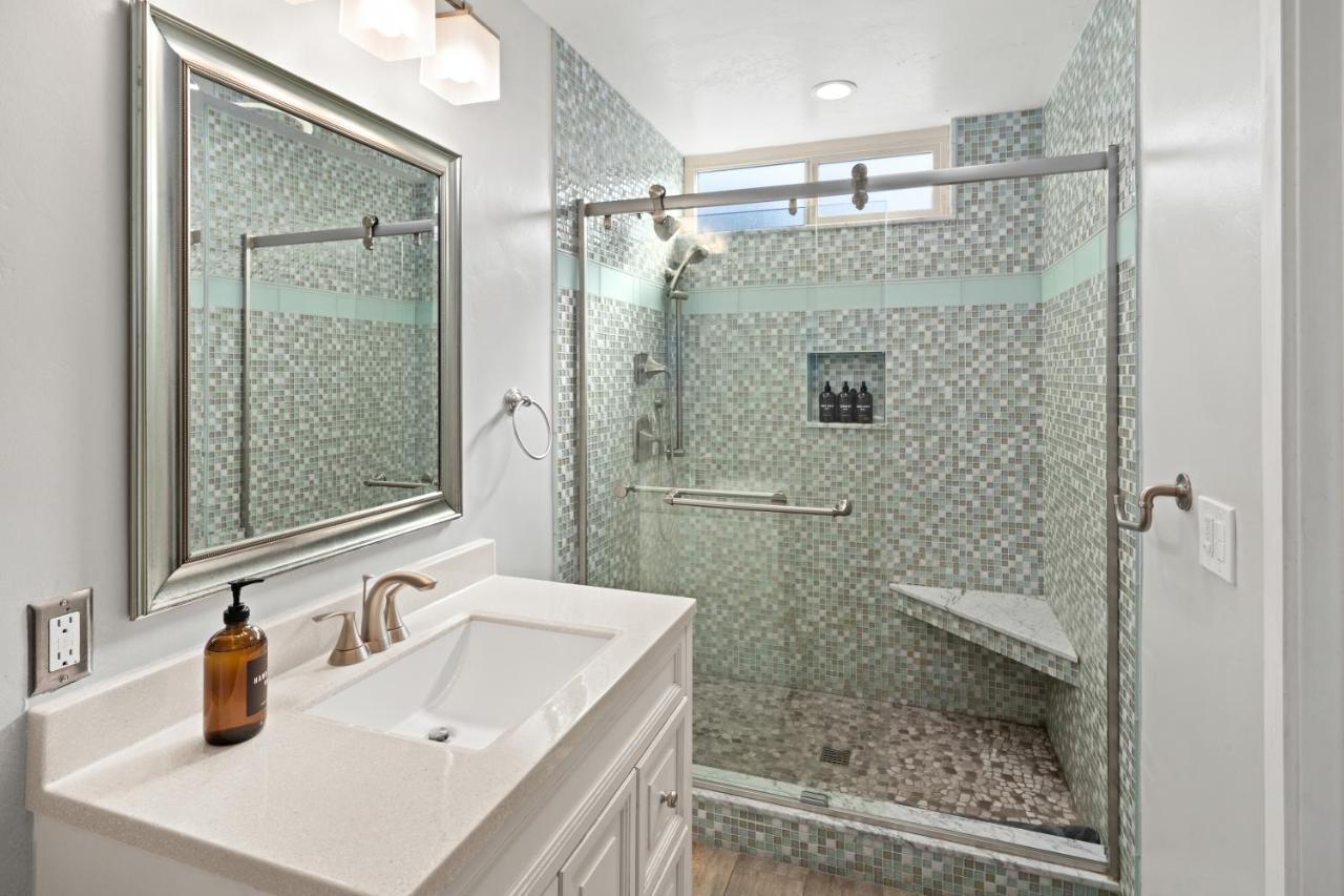 Stunning Beach Home - Large Patio, Parking, Ac & Dog Friendly! 圣地亚哥 外观 照片